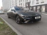 Hyundai Elantra 2024 года за 7 900 000 тг. в Астана