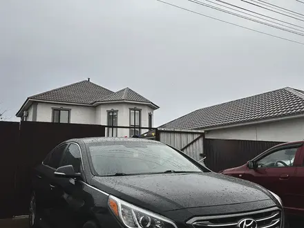 Hyundai Sonata 2015 года за 4 300 000 тг. в Уральск