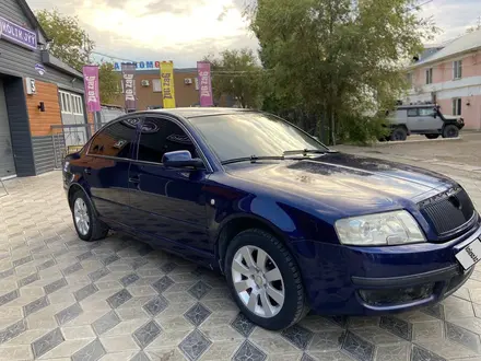 Skoda Superb 2003 года за 2 800 000 тг. в Атырау