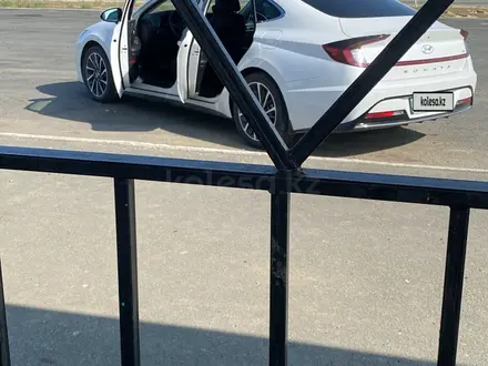 Hyundai Sonata 2022 года за 13 000 000 тг. в Актау