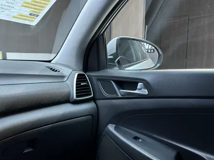 Hyundai Tucson 2018 года за 9 900 000 тг. в Актобе – фото 17