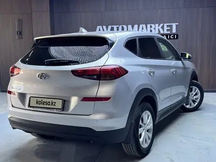 Hyundai Tucson 2018 года за 9 900 000 тг. в Актобе – фото 4