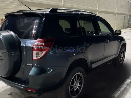 Toyota RAV4 2012 года за 7 300 000 тг. в Актау – фото 9
