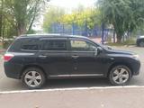 Toyota Highlander 2013 года за 13 500 000 тг. в Астана