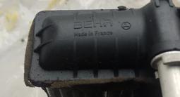 Радиатор печки Мерседес 210 Мерседес 202 Мерседес 124 Мерседес 190 за 15 000 тг. в Астана