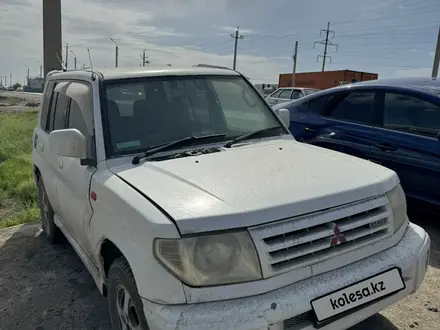 Mitsubishi Pajero iO 1999 года за 1 100 000 тг. в Атырау