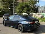 Toyota Camry 2021 года за 12 400 000 тг. в Алматы – фото 3