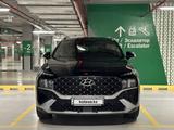 Hyundai Santa Fe 2021 года за 18 900 000 тг. в Астана – фото 2