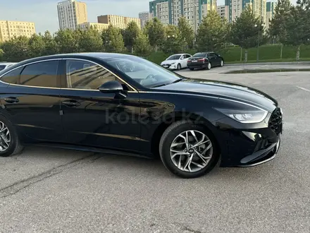 Hyundai Sonata 2022 года за 13 000 000 тг. в Шымкент – фото 15