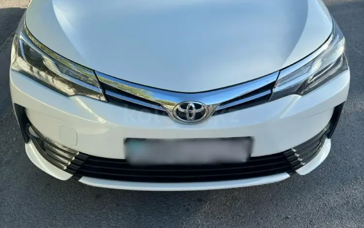 Toyota Corolla 2018 года за 8 700 000 тг. в Шымкент