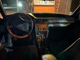 Mercedes-Benz E 280 1993 года за 2 500 000 тг. в Алматы – фото 4