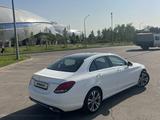 Mercedes-Benz C 300 2018 года за 12 500 000 тг. в Алматы – фото 3