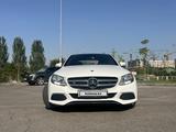 Mercedes-Benz C 300 2018 года за 12 500 000 тг. в Алматы – фото 4