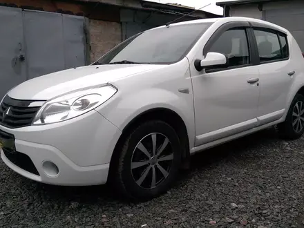 Renault Sandero 2013 года за 300 000 тг. в Атырау