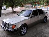 Mercedes-Benz E 200 1990 годаfor1 650 000 тг. в Жаркент