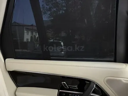Land Rover Range Rover 2022 года за 83 000 000 тг. в Алматы – фото 15