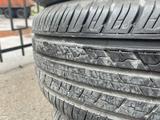 Комплект шины Dunlop 4-штуки за 60 000 тг. в Костанай – фото 2