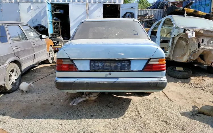 Mercedes-Benz E 260 1993 годаүшін80 000 тг. в Астана