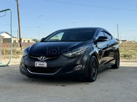 Hyundai Elantra 2012 года за 3 750 000 тг. в Атырау – фото 15