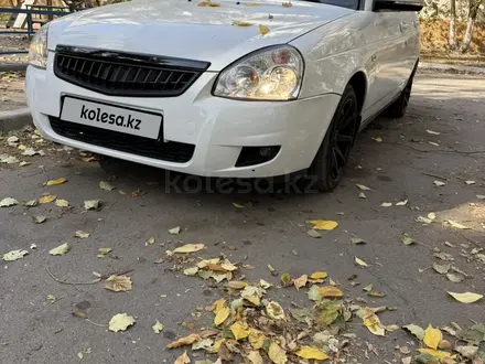 ВАЗ (Lada) Priora 2172 2013 года за 2 500 000 тг. в Алматы – фото 2