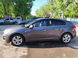 Chevrolet Cruze 2013 года за 3 800 000 тг. в Алматы – фото 2