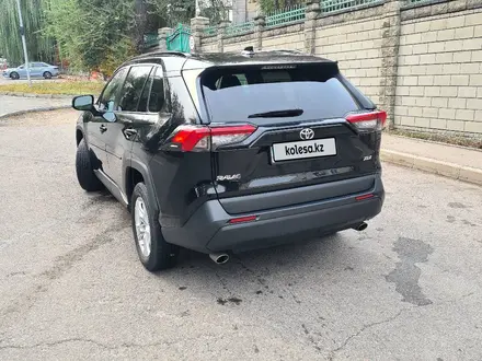 Toyota RAV4 2020 года за 13 800 000 тг. в Алматы – фото 7