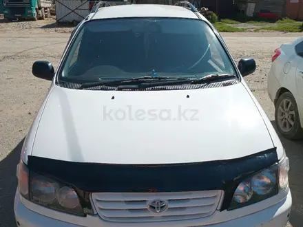 Toyota Ipsum 1997 года за 3 500 000 тг. в Кокшетау