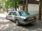 Mercedes-Benz E 260 1989 года за 1 450 000 тг. в Тараз – фото 2