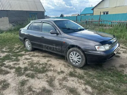 Toyota Carina E 1995 года за 1 950 000 тг. в Семей