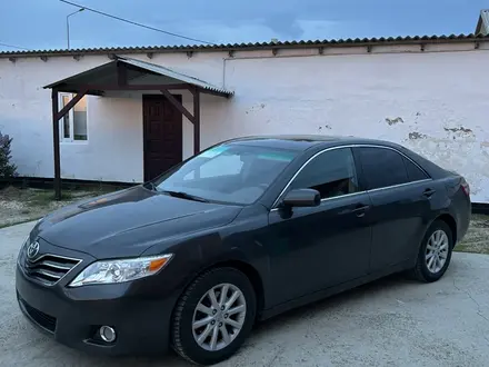 Toyota Camry 2010 года за 4 600 000 тг. в Атырау – фото 19