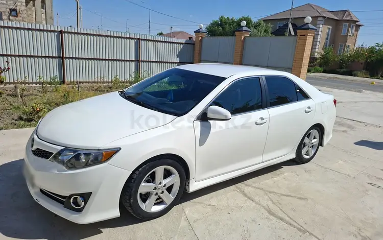 Toyota Camry 2014 года за 5 300 000 тг. в Атырау