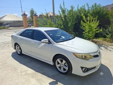 Toyota Camry 2014 года за 5 300 000 тг. в Атырау – фото 3