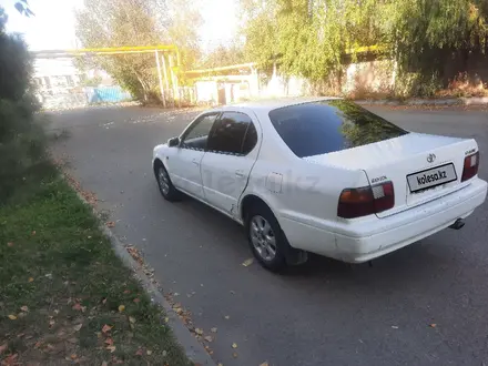 Toyota Camry 1996 года за 1 650 000 тг. в Алматы – фото 6