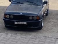 BMW 520 1990 года за 1 000 000 тг. в Караганда