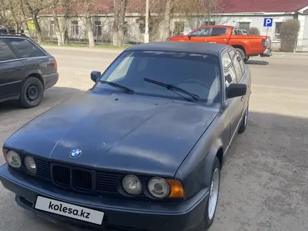 BMW 520 1990 года за 1 000 000 тг. в Караганда – фото 2