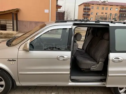 Kia Carnival 2004 года за 3 500 000 тг. в Арысь – фото 4