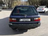 Volkswagen Passat 1993 года за 1 600 000 тг. в Караганда – фото 4