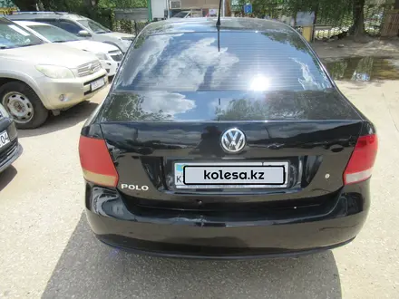 Volkswagen Polo 2014 года за 3 580 000 тг. в Актобе – фото 2