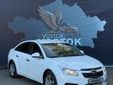 Chevrolet Cruze 2011 года за 2 200 000 тг. в Усть-Каменогорск – фото 2