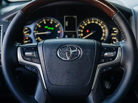 Toyota Land Cruiser 2018 года за 34 000 000 тг. в Астана – фото 22