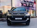 Toyota Land Cruiser 2018 года за 34 000 000 тг. в Астана – фото 2