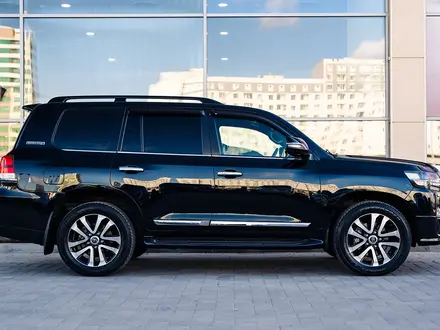 Toyota Land Cruiser 2018 года за 34 000 000 тг. в Астана – фото 8