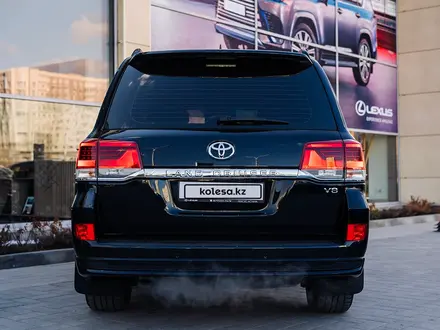 Toyota Land Cruiser 2018 года за 34 000 000 тг. в Астана – фото 5