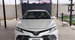 Toyota Camry 2018 года за 13 800 000 тг. в Шымкент