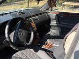 Mercedes-Benz E 200 1995 года за 2 000 000 тг. в Мерке – фото 2