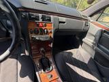 Mercedes-Benz E 200 1995 года за 2 000 000 тг. в Мерке – фото 5