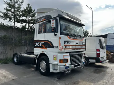 DAF  95XF 1998 года за 9 000 000 тг. в Алматы