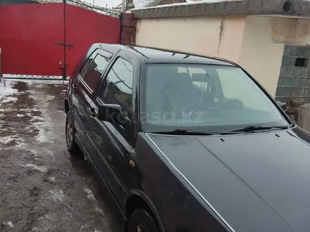 Volkswagen Golf 1997 года за 1 900 000 тг. в Алматы – фото 5