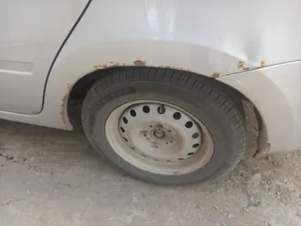 ВАЗ (Lada) Granta 2190 2013 года за 1 500 000 тг. в Актобе – фото 9