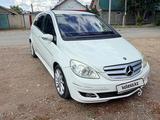 Mercedes-Benz B 170 2008 года за 3 400 000 тг. в Уральск – фото 2